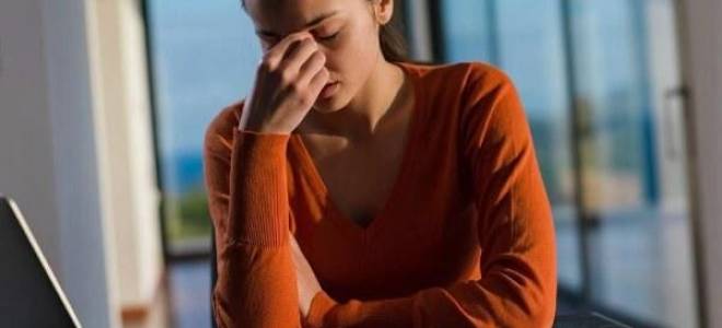 Почему от очков болят глаза и голова причины?