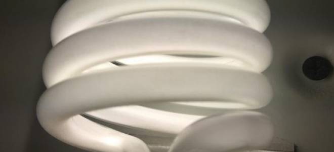 От энергосберегающих ламп болят глаза