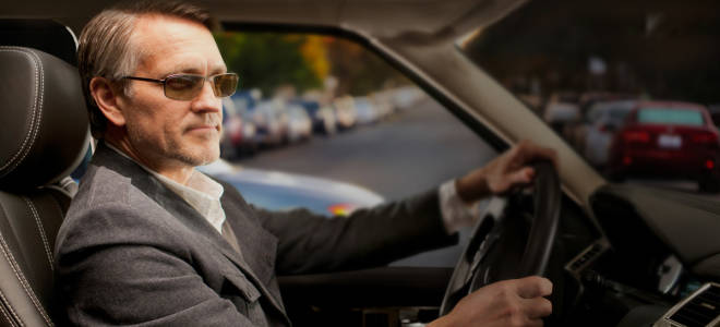 Можно ли водить машину с косоглазием одного глаза?