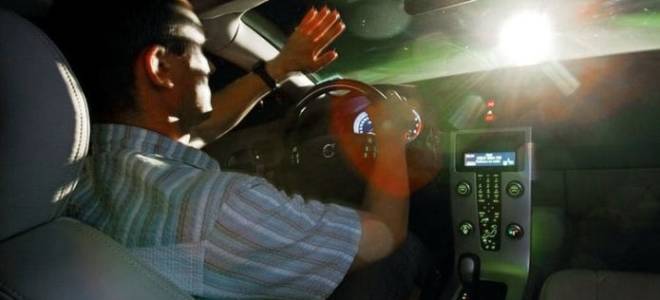 Когда еду в машине болят глаза