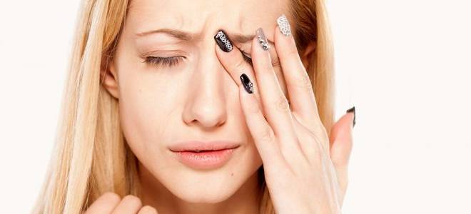 Болят ли глаза при глаукоме